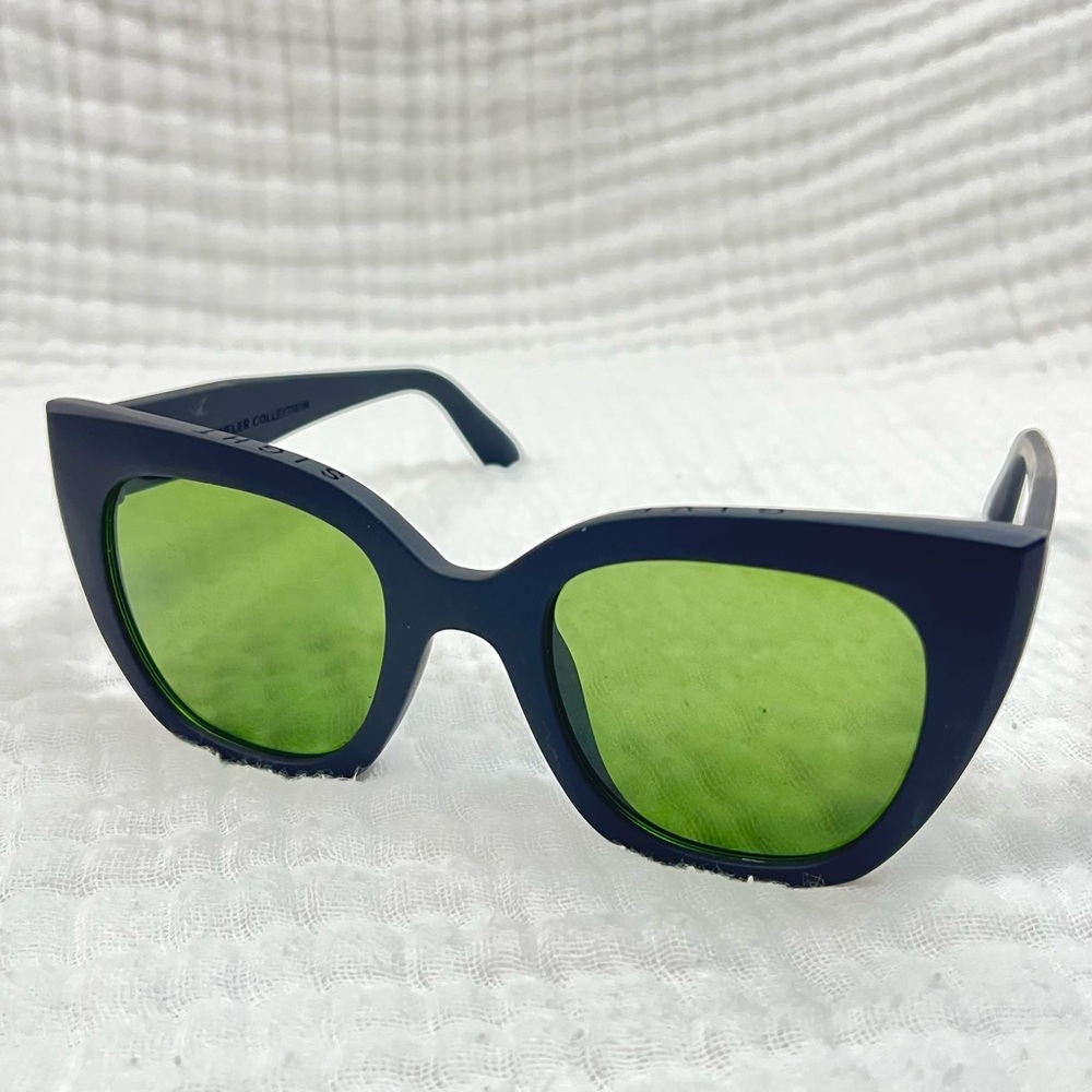 Toms Sunnies
